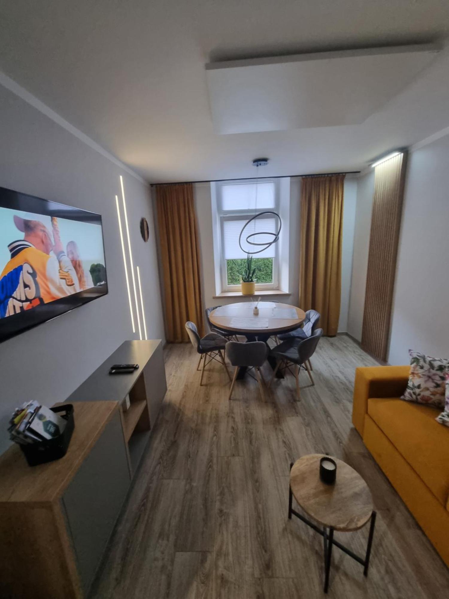 Apartament Lux Lemon Jelení Hora Exteriér fotografie